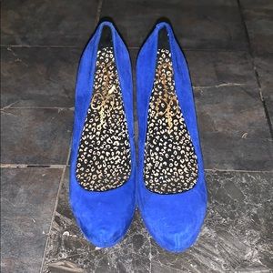 Royal blue pumps